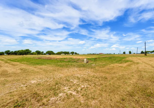 Photo 3 of Land for sale at 2695 Old Decatur Rd, Decatur, TX 76234 | MLS# 21313819 | Listing updated on 2026-09-09