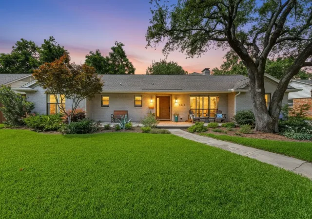 Photo 3 of Single family home for sale at 3326 Regent Dr, Dallas, TX 75229 | MLS# 21308214 | Listing updated on 2026-09-10