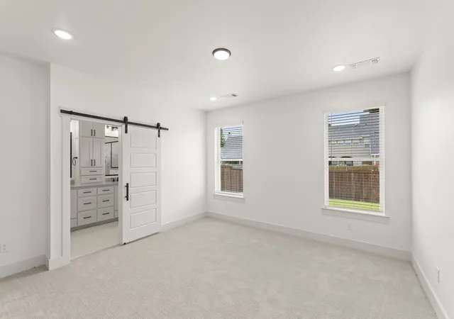Photo 3 of Single family home for sale at 2520 Honor Ct, Sherman, TX 75092 | MLS# 21314215 | Listing updated on 2026-09-11