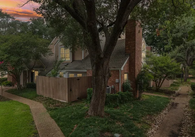 Photo 2 of Condo for sale at 17860 Windflower Wy #1704, Dallas, TX 75252 | MLS# 21309096 | Listing updated on 2026-09-08