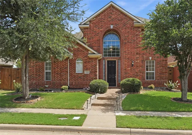 Photo 1 of Single family home for sale at 3649 Lincoln Dr, Frisco, TX 75034 | MLS# 21309187 | Listing updated on 2026-09-10