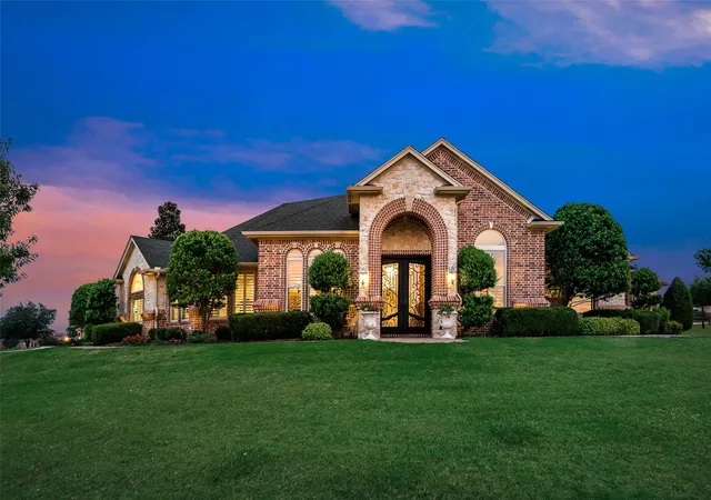 Photo 2 of Single family home for sale at 2012 Winthrop Hill Rd, Argyle, TX 76226 | MLS# 21287614 | Listing updated on 2026-09-28