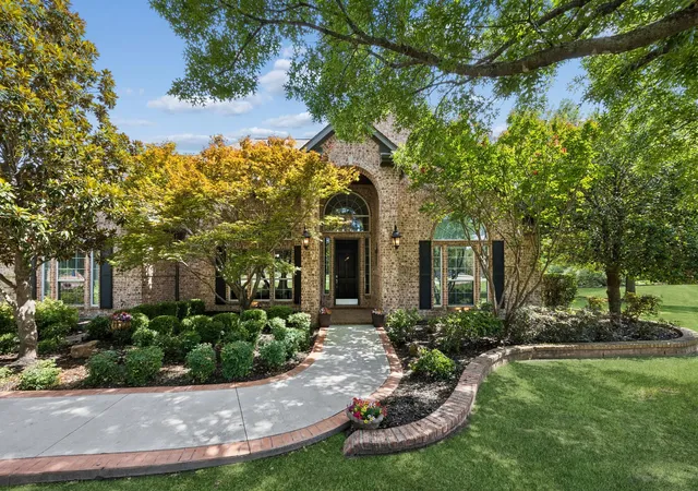 Photo 3 of Sale Pending at 240 Arthur Ct, Allen, TX 75002 | MLS# 21300392 | Listing updated on 2026-09-28