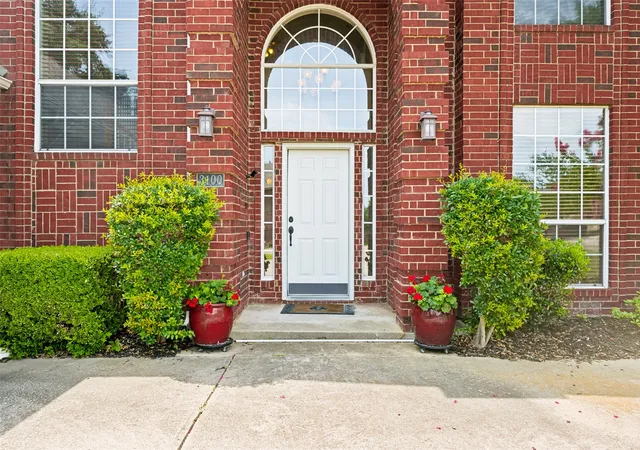 Photo 3 of Single family home for sale at 3100 Green Hollow Ct, Lewisville, TX 75077 | MLS# 21310753 | Listing updated on 2026-09-13