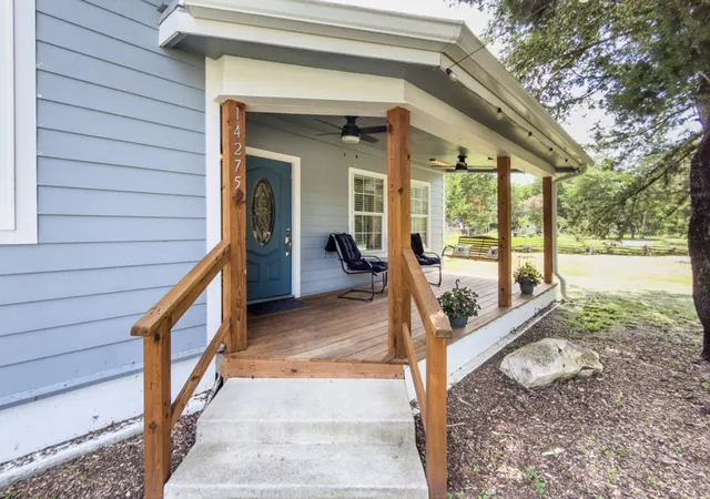 Photo 3 of Single family home for sale at 14275 Gholson Rd, Waco, TX 76705 | MLS# 21313954 | Listing updated on 2026-09-14