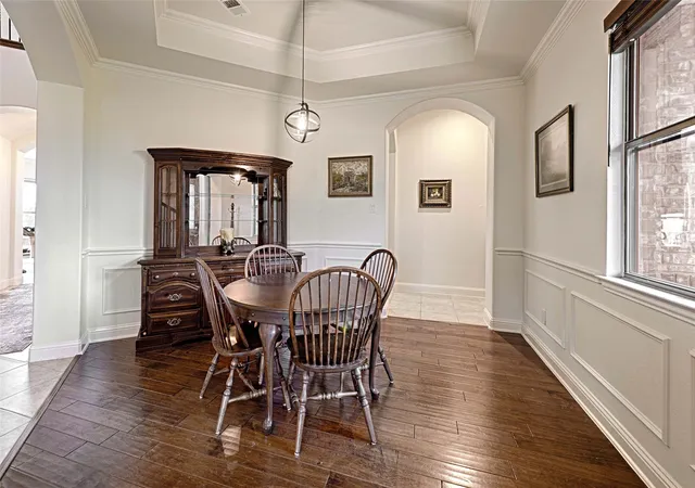 Photo 3 of Single family home for sale at 415 Breezeway Ct, Cedar Hill, TX 75104 | MLS# 21314515 | Listing updated on 2026-07-31