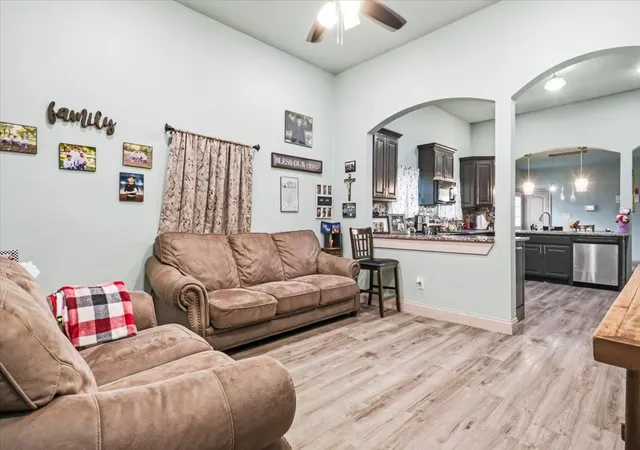 Photo 3 of Single family home for sale at 206 N Wood St, Cleburne, TX 76033 | MLS# 21314582 | Listing updated on 2026-08-01