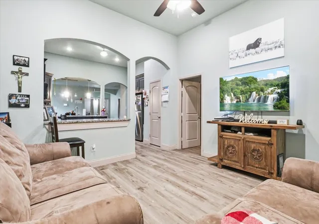 Photo 3 of Single family home for sale at 206 N Wood St, Cleburne, TX 76033 | MLS# 21314582 | Listing updated on 2026-08-01