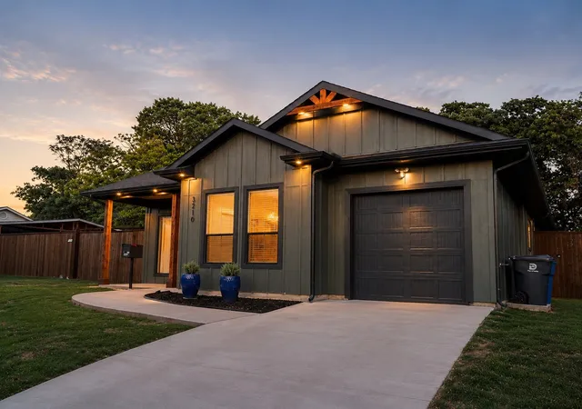 Photo 1 of Single family home for sale at 3210 Carpenter Ave, Dallas, TX 75215 | MLS# 21314596 | Listing updated on 2026-09-15