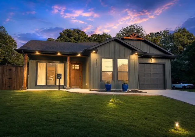 Photo 2 of Single family home for sale at 3210 Carpenter Ave, Dallas, TX 75215 | MLS# 21314596 | Listing updated on 2026-09-15
