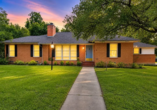 Photo 1 of Single family home for sale at 3228 Colcord Ave, Waco, TX 76707 | MLS# 21312597 | Listing updated on 2026-07-30