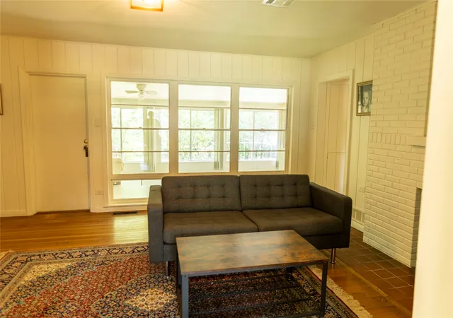 Photo 4 of Single family home for sale at 3228 Colcord Ave, Waco, TX 76707 | MLS# 21312597 | Listing updated on 2026-07-30