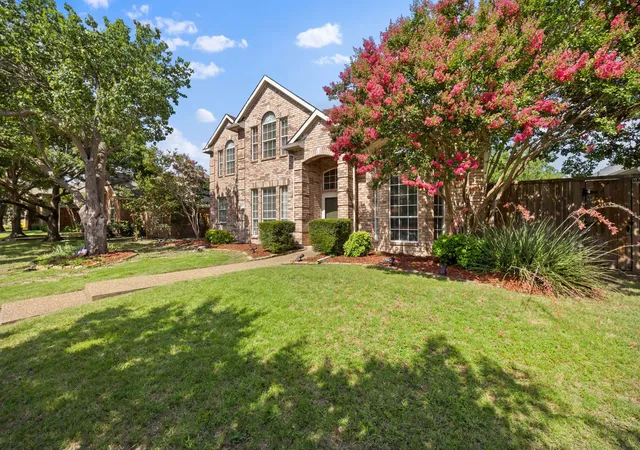 Photo 3 of Single family home for sale at 751 Yellowstone Dr, Allen, TX 75002 | MLS# 21311128 | Listing updated on 2026-09-08