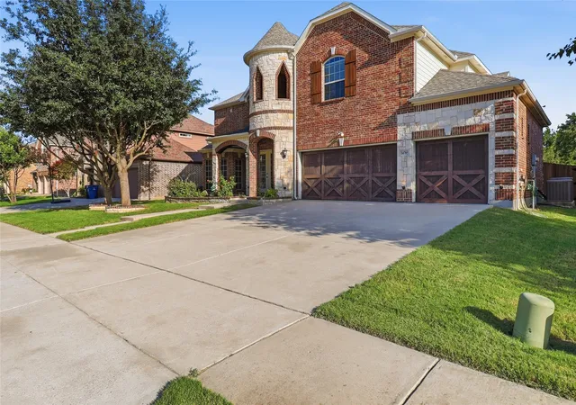 Photo 2 of Single family home for sale at 14785 Palm Desert Ln, Frisco, TX 75035 | MLS# 21314450 | Listing updated on 2026-09-12