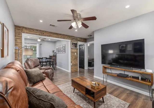 Photo 2 of Single family home for sale at 1608 Campa Dr, Brownwood, TX 76801 | MLS# 21314898 | Listing updated on 2026-10-06