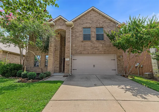 Photo 2 of Single family home for sale at 3213 Evening Wind Rd, Denton, TX 76208 | MLS# 21314759 | Listing updated on 2026-08-01