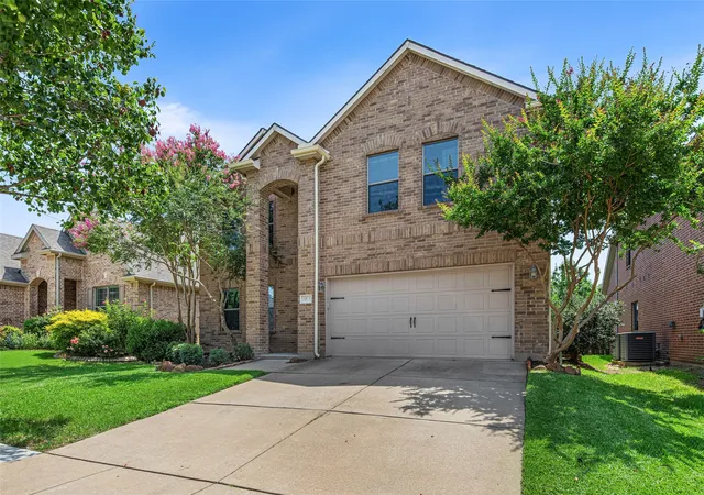 Photo 3 of Single family home for sale at 3213 Evening Wind Rd, Denton, TX 76208 | MLS# 21314759 | Listing updated on 2026-08-01