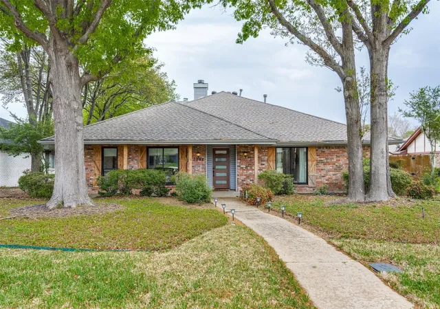 Photo 1 of Single family home for sale at 2202 Owens Blvd, Richardson, TX 75082 | MLS# 21314965 | Listing updated on 2026-09-13