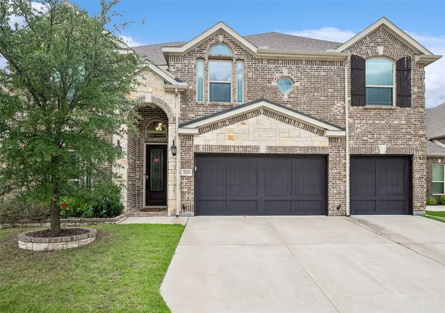 Photo 1 of Single family home for sale at 2414 Tawakoni Dr, Wylie, TX 75098 | MLS# 21314134 | Listing updated on 2026-09-09