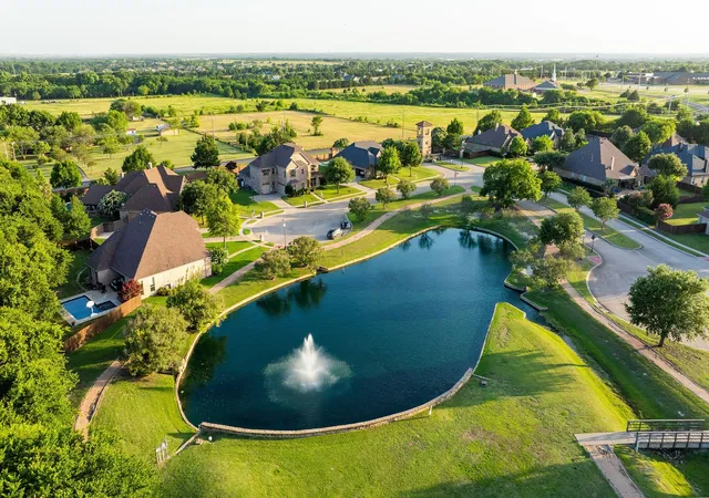 Photo 3 of Single family home for sale at 7206 Cattle Barron Ct, Midlothian, TX 76065 | MLS# 21315177 | Listing updated on 2026-09-11