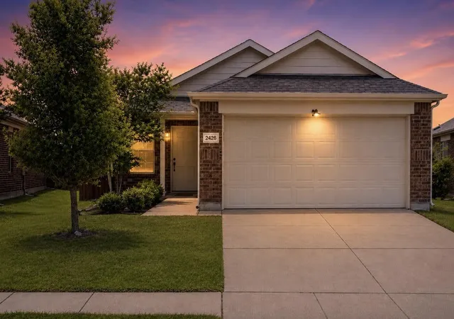 Photo 1 of Single family home for sale at 2426 Russell St, Crandall, TX 75114 | MLS# 21315207 | Listing updated on 2026-07-31