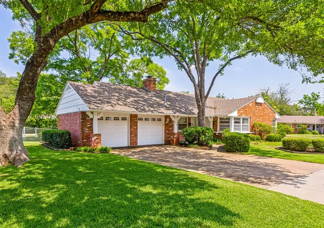 Photo 1 of Sale Pending at 3600 Ruth Rd, Richland Hills, TX 76118 | MLS# 21215649 | Listing updated on 2026-09-29