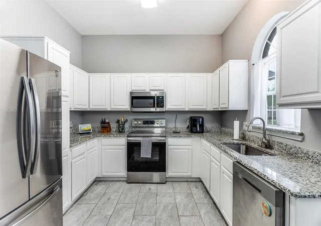 Photo 4 of Single family home for sale at 10241 Westward Dr, Fort Worth, TX 76108 | MLS# 21303082 | Listing updated on 2026-08-01