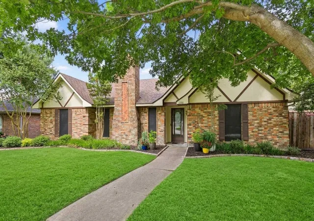 Photo 1 of Single family home for sale at 6300 Bronze Leaf Dr, Plano, TX 75023 | MLS# 21315833 | Listing updated on 2026-09-24