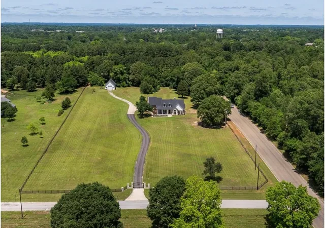 Photo 2 of Sale Pending at 106 Timber Hill, Athens, TX 75751 | MLS# 21316017 | Listing updated on 2026-07-29
