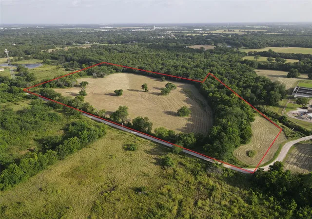 Photo 1 of Land for sale at Tbd Seven Oaks Rd, Bonham, TX 75418 | MLS# 21316374 | Listing updated on 2026-09-15