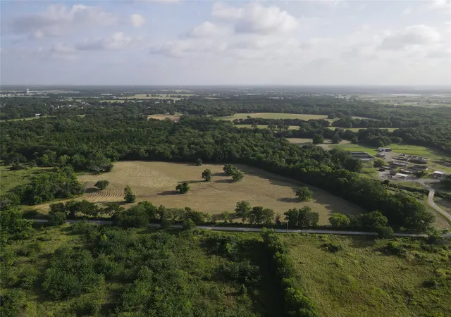 Photo 3 of Land for sale at Tbd Seven Oaks Rd, Bonham, TX 75418 | MLS# 21316374 | Listing updated on 2026-09-15