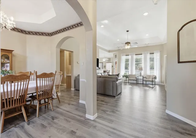 Photo 4 of Single family home for sale at 510 Saralvo Rd, Midlothian, TX 76065 | MLS# 21313372 | Listing updated on 2026-09-30