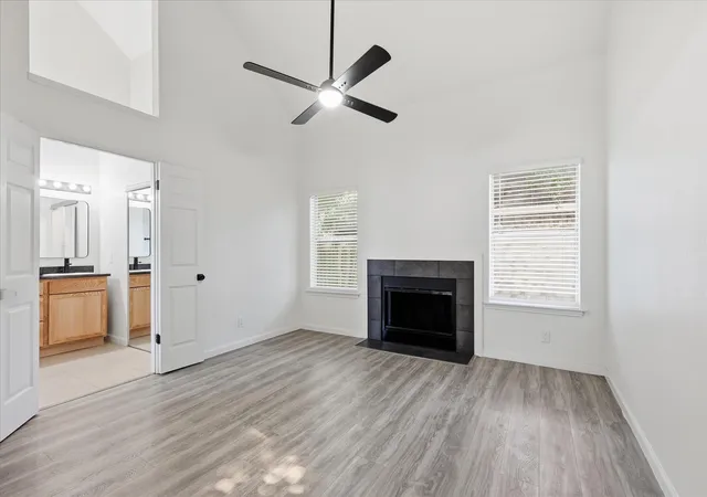 Photo 2 of Sale Pending at 4215 Scarsdale Ln, Dallas, TX 75227 | MLS# 21316140 | Listing updated on 2026-09-11