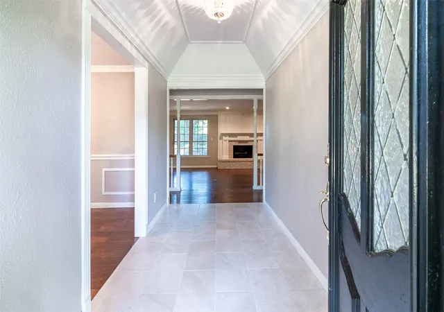 Photo 3 of Sale Pending at 3400 Dever Dr, Waco, TX 76708 | MLS# 21314668 | Listing updated on 2026-10-06