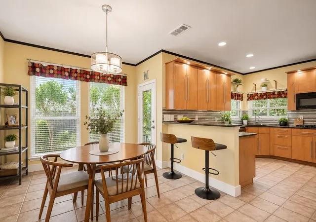 Photo 4 of Sale Pending at 4166 Fair Oaks Dr, Grapevine, TX 76051 | MLS# 21316839 | Listing updated on 2026-09-21