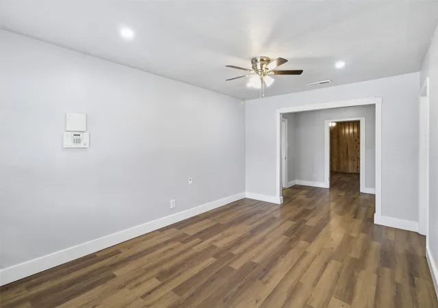 Photo 2 of Single family home for sale at 3015 Anzio Dr, Dallas, TX 75224 | MLS# 21307943 | Listing updated on 2026-07-31