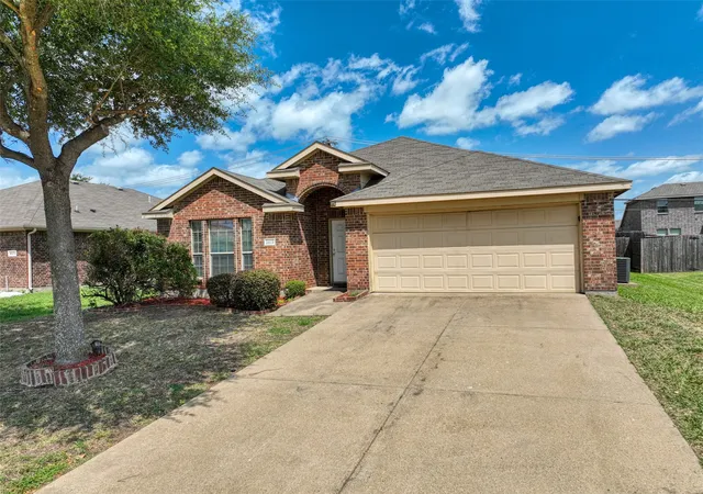 Photo 1 of Single family home for sale at 2513 Wynngate Dr, Seagoville, TX 75159 | MLS# 21314326 | Listing updated on 2026-09-24