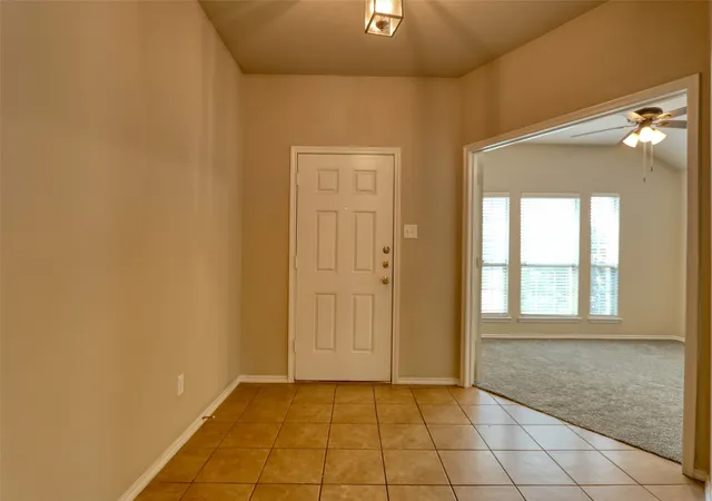 Photo 3 of Single family home for sale at 2513 Wynngate Dr, Seagoville, TX 75159 | MLS# 21314326 | Listing updated on 2026-09-24