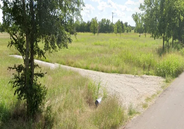 Photo 2 of Land for sale at 895 County Road 1006, Celeste, TX 75423 | MLS# 21317931 | Listing updated on 2026-09-10