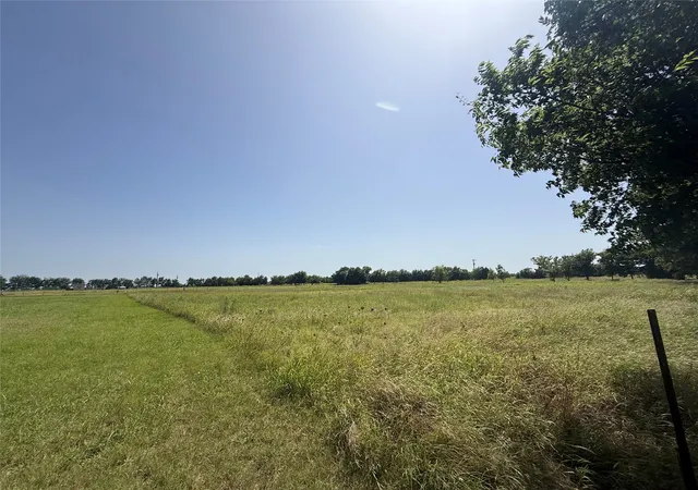 Photo 3 of Land for sale at 895 County Road 1006, Celeste, TX 75423 | MLS# 21317931 | Listing updated on 2026-09-10