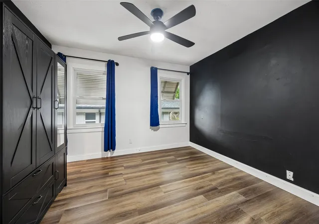 Photo 4 of Single family home for sale at 3411 Gibsondell Ave, Dallas, TX 75211 | MLS# 21312736 | Listing updated on 2026-09-12