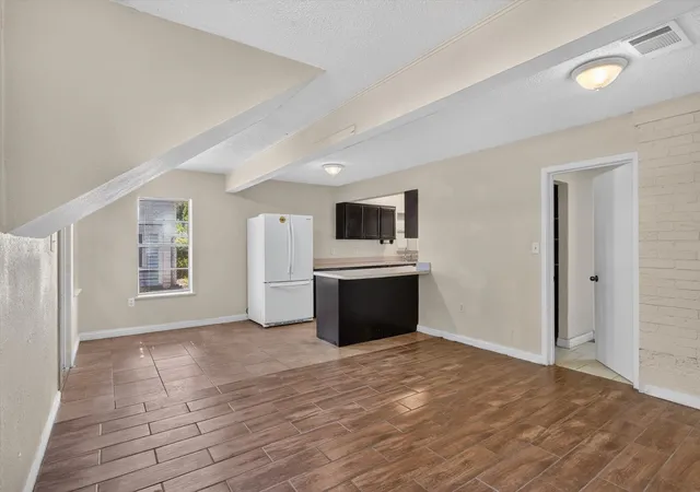Photo 3 of Single family home for sale at 7239 Alcove St, Azle, TX 76020 | MLS# 21318250 | Listing updated on 2026-09-14