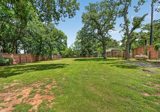 Photo 4 of Land for sale at 138 Daniel Ln, Pottsboro, TX 75076 | MLS# 21318375 | Listing updated on 2026-09-08