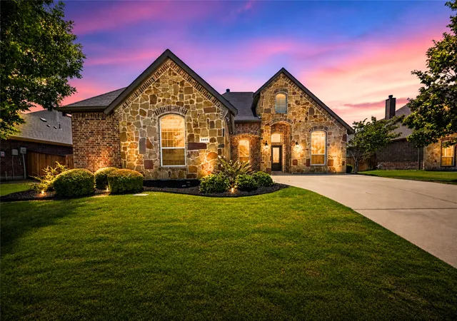 Photo 2 of Single family home for sale at 1403 Dhaka Dr, Rockwall, TX 75087 | MLS# 21317800 | Listing updated on 2026-09-11