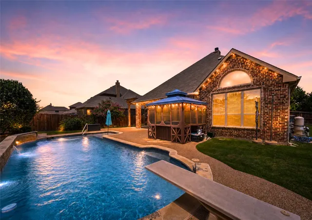 Photo 3 of Single family home for sale at 1403 Dhaka Dr, Rockwall, TX 75087 | MLS# 21317800 | Listing updated on 2026-09-11