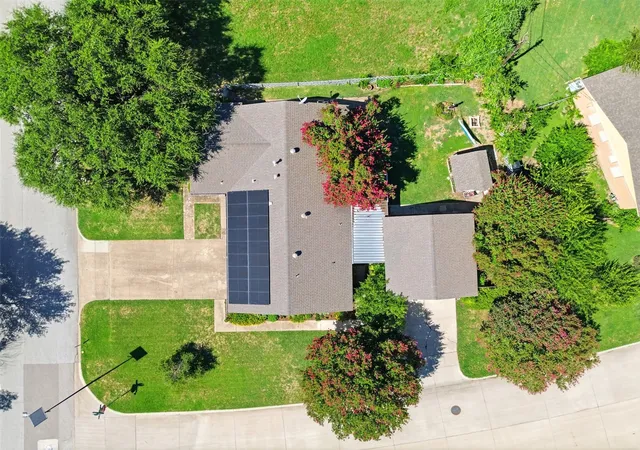 Photo 2 of Single family home for sale at 5650 Westhaven Dr, Fort Worth, TX 76132 | MLS# 21318699 | Listing updated on 2026-09-15