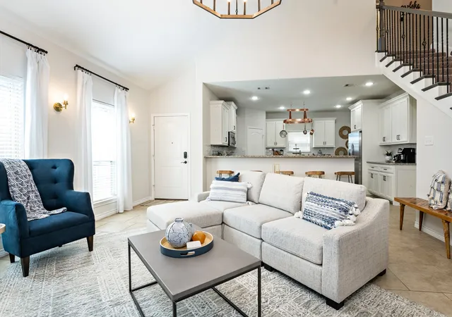 Photo 3 of Single family home for sale at 156 Palisade Dr, Mabank, TX 75156 | MLS# 21318561 | Listing updated on 2026-09-10