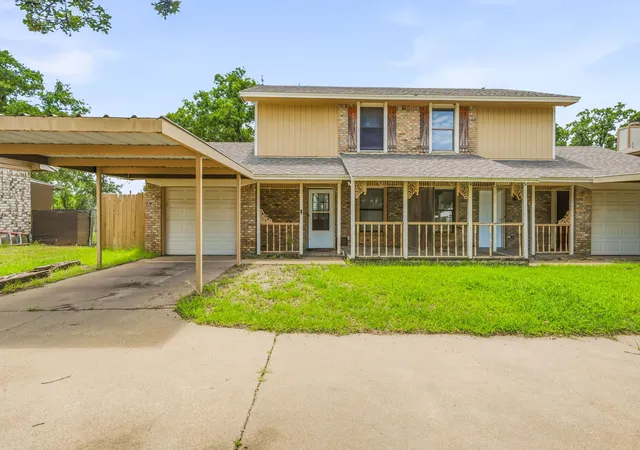 Photo 1 of Single family home for sale at 133a Lori Dr, Mineral Wells, TX 76067 | MLS# 21318789 | Listing updated on 2026-09-08