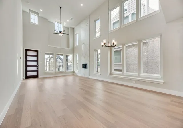Photo 3 of Single family home for sale at 1525 Euclid Aly, Denton, TX 76208 | MLS# 21318901 | Listing updated on 2026-09-09