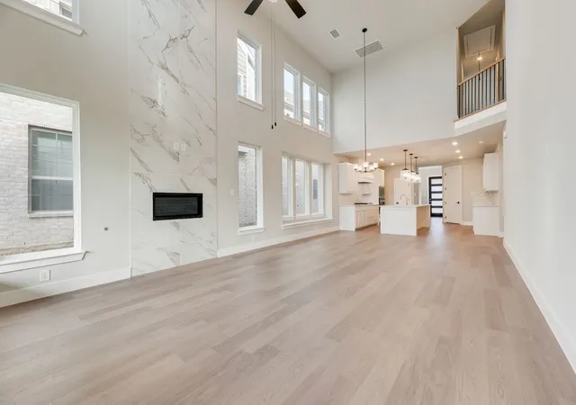 Photo 4 of Single family home for sale at 1525 Euclid Aly, Denton, TX 76208 | MLS# 21318901 | Listing updated on 2026-09-09
